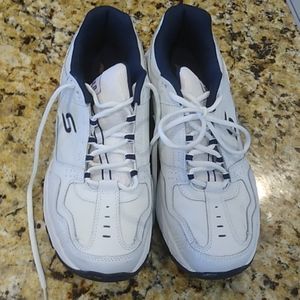 Sketchers Shoes